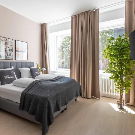 Hotel apartamentowy Limehome Luise Henriette Str - Digital Access *