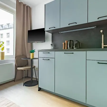 Hotel apartamentowy Limehome Luise Henriette Str - Digital Access Berlin