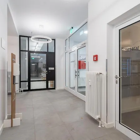 Hotel apartamentowy Limehome Luise Henriette Str - Digital Access Berlin