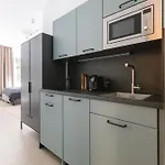 Limehome Luise Henriette Str - Digital Access برلين
