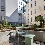 Limehome Luise Henriette Str - Digital Access شقة فندقية 3*