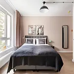 Limehome Luise Henriette Str - Digital Access Апарт-отель Берлин