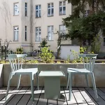Limehome Luise Henriette Str - Digital Access 3* Берлин