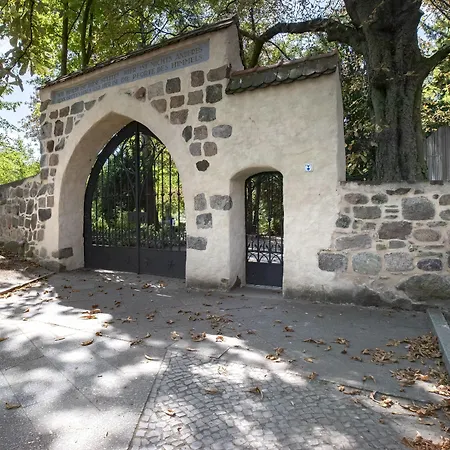 Limehome Luise Henriette Str - Digital Access Апарт-отель Берлин